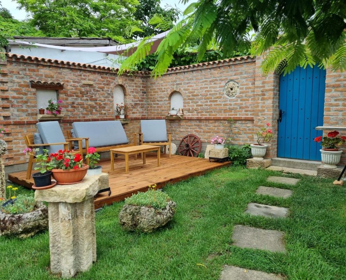 Casa David&Alexia 2 Mai Hotel Exterior photo